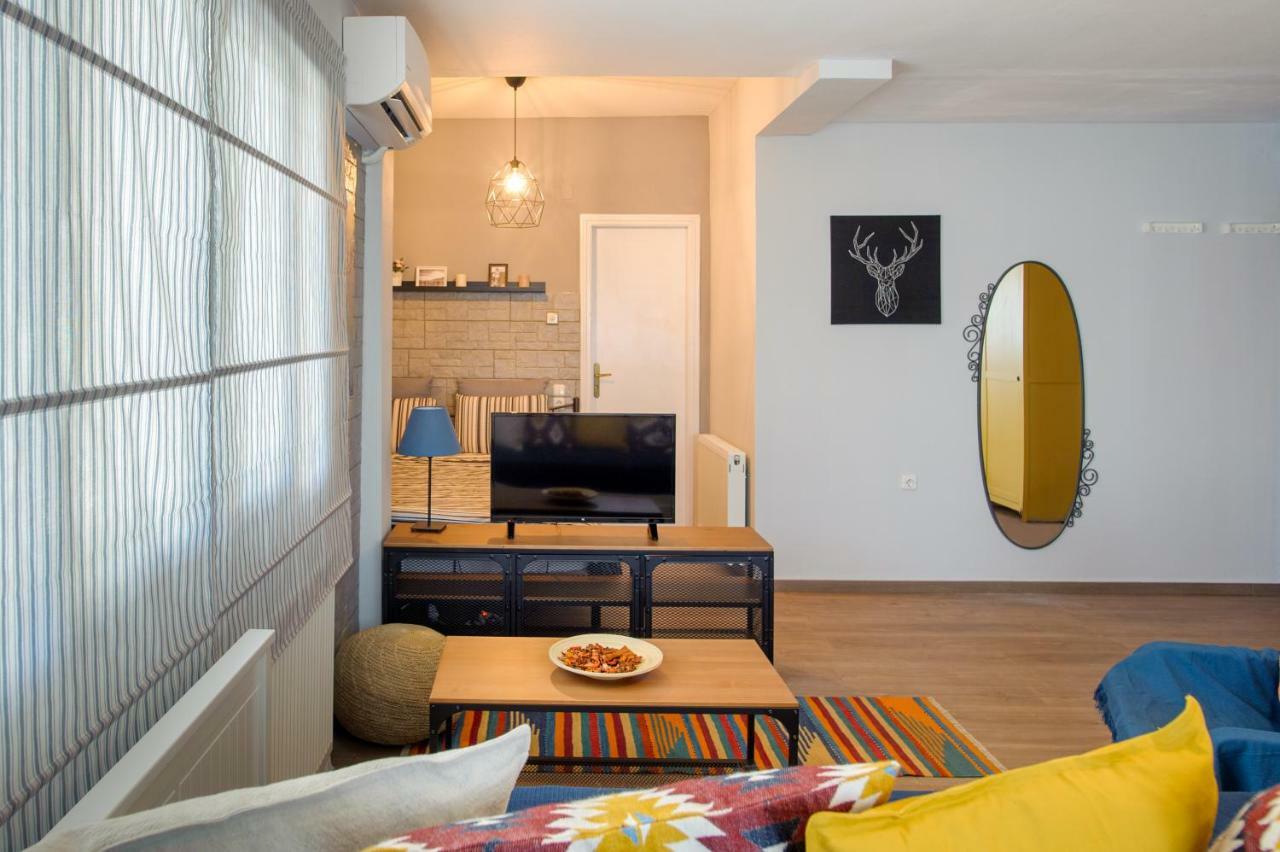 La Casa - Traditionally Elegant Apt 38M2 W Prk Grd Ioannina Exterior foto